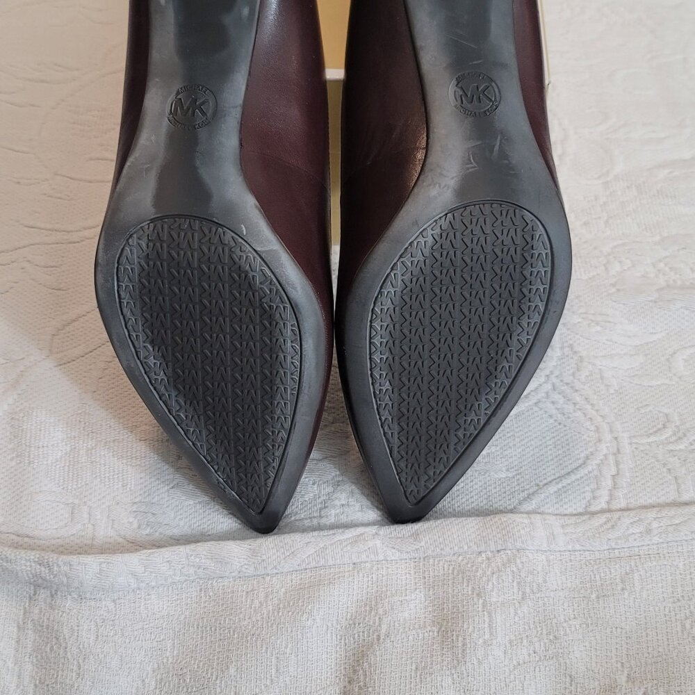 Michael Kors MK Abbi Flex Pump Sz 10 - Picture 2 of 4
